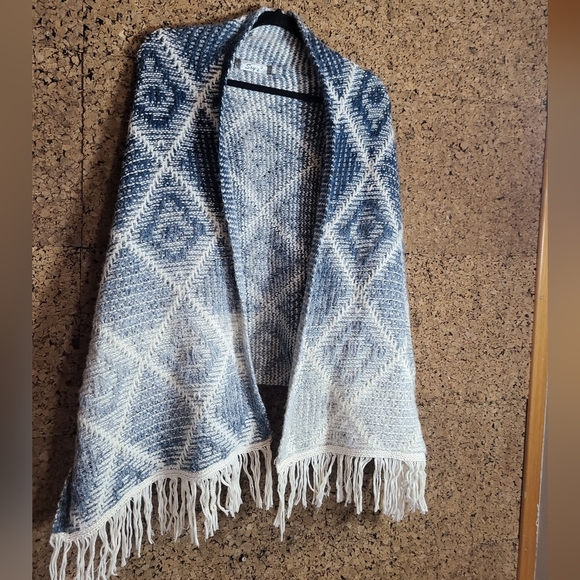 Vintage sweaters - Picture 1 of 6